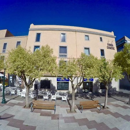 Fonda Comerc Estudio Doble Torroella de Montgrí Exterior foto