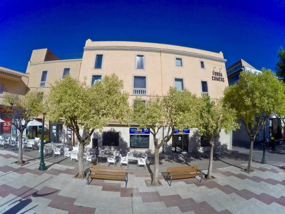 Fonda Comerc Estudio Doble Torroella de Montgrí Exterior foto